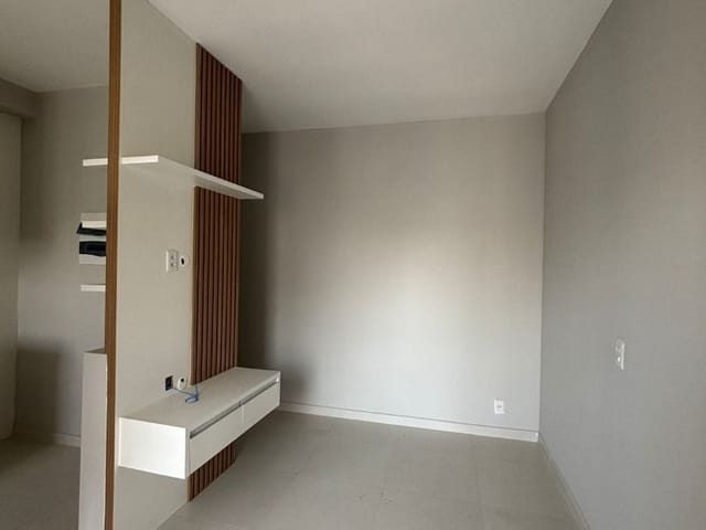 Apartamento 2 quartos e 2 banheiros, à venda, no bairro Condomínio Residencial Colinas do Paratehy em São José dos Campos