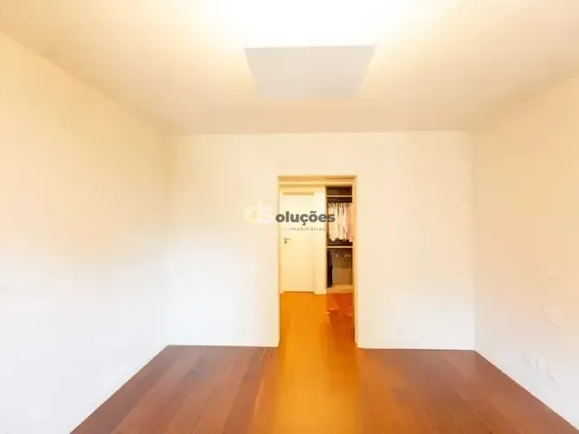 Apartamento 3 quartos e 3 banheiros, à venda, no bairro Itaim Bibi em São Paulo