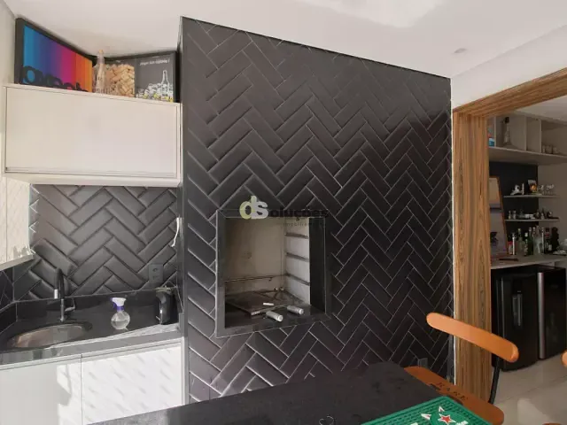 Apartamento 3 quartos e 2 banheiros, para alugar, no bairro Água Branca em São Paulo