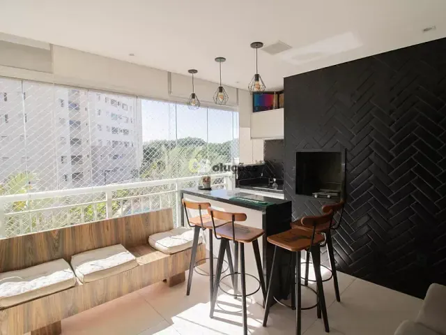 Apartamento 3 quartos e 2 banheiros, para alugar, no bairro Água Branca em São Paulo