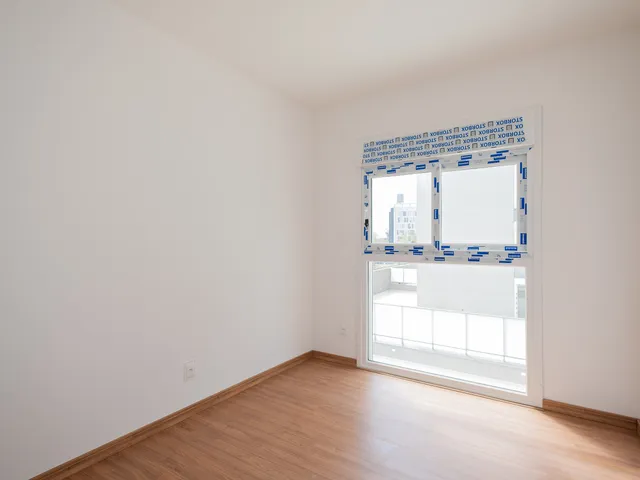 Apartamento 3 quartos e 2 banheiros, à venda ou para alugar, no bairro Três Vendas em Pelotas