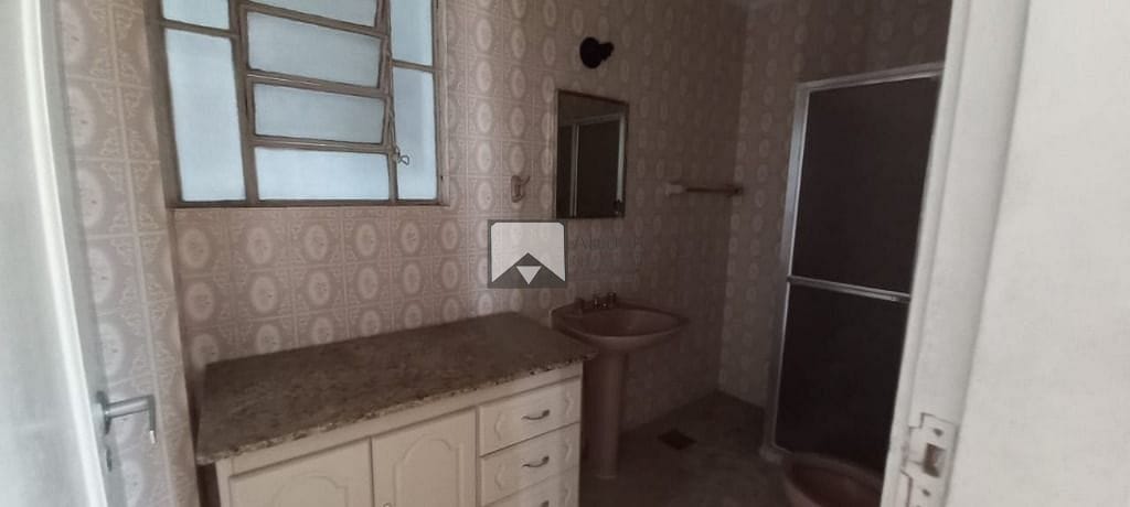 Apartamento à venda com 2 quartos, 70m² - Foto 9