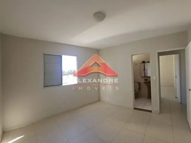 Apartamento com 92m² 3 quartos e 1 banheiro, à venda, no bairro Jardim Ismênia em São José dos Campos