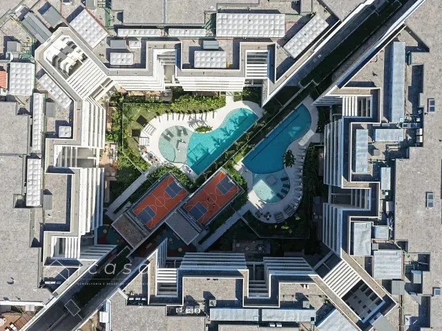 Apartamento com 187m² 4 quartos e 5 banheiros, à venda, no bairro Enseada do Suá em Vitória