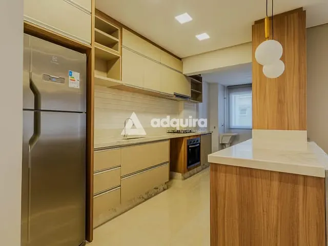 Apartamento 3 quartos e 2 banheiros, à venda, no bairro Uvaranas em Ponta Grossa