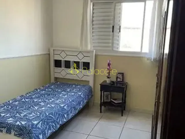 Apartamento 2 quartos e 1 banheiro, à venda, no bairro Jardim Gurilândia em Taubaté