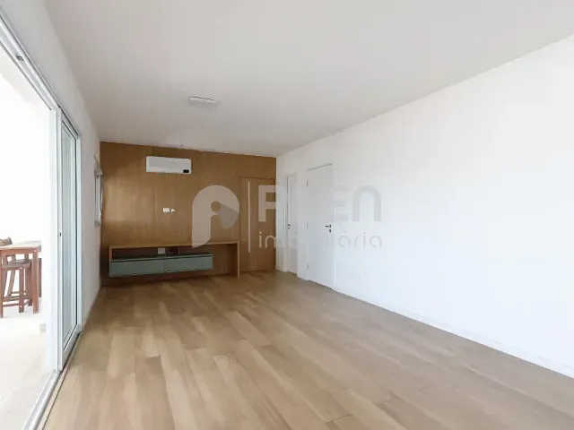 Apartamento com 136m² 3 quartos e 4 banheiros, à venda, no bairro Vila Anastácio em São Paulo