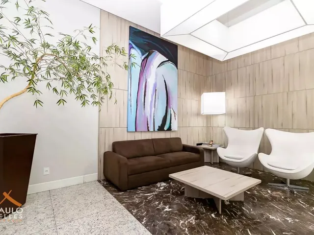 Apartamento 1 quarto e 1 banheiro, para alugar, no bairro Centro em Curitiba