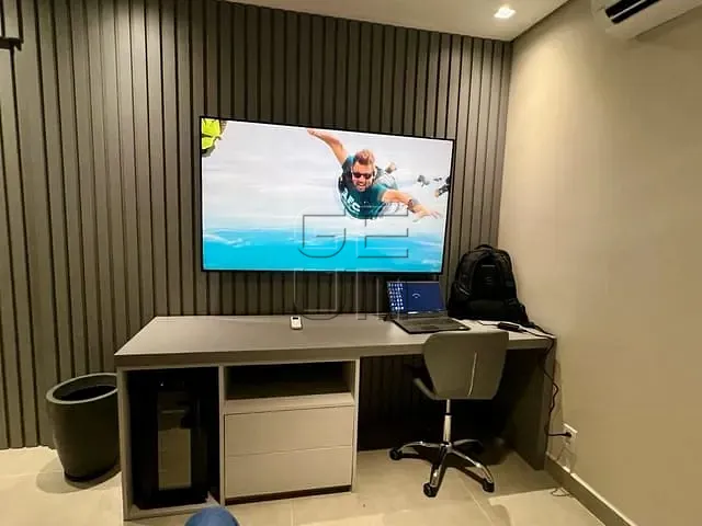 Apartamento com 57m² 1 quarto e 2 banheiros, à venda, no bairro Vila Larsen 1 em Londrina