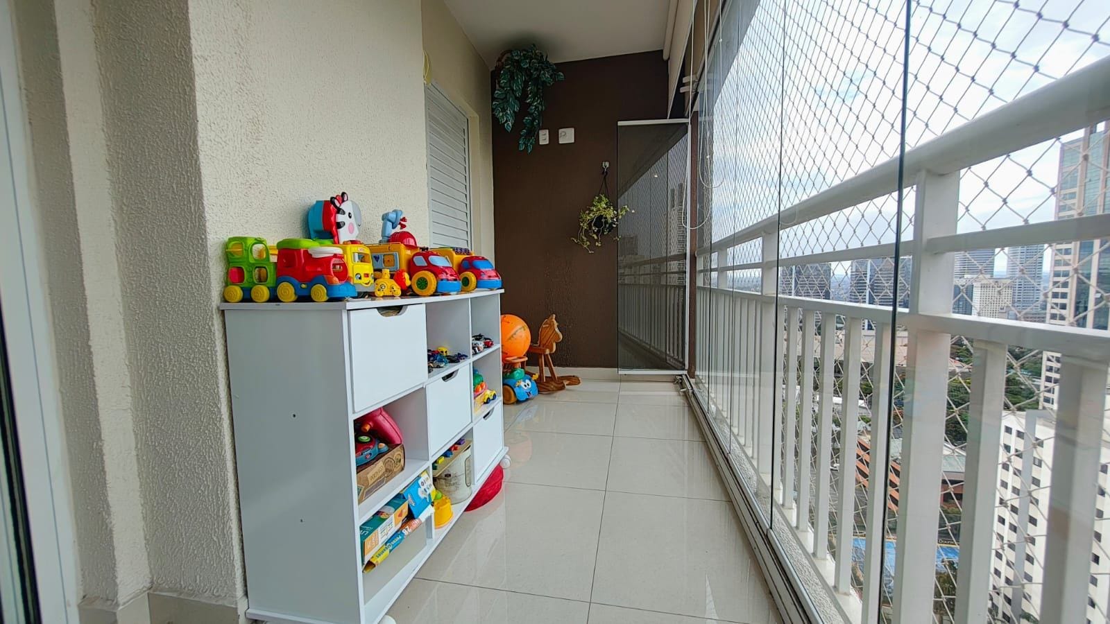 Apartamento em Alphaville Centro Empresarial — foto 3
