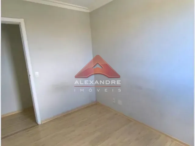 Apartamento com 74m² 2 quartos e 1 banheiro, à venda, no bairro Vila Tesouro em São José dos Campos