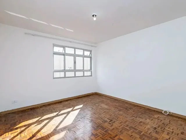 Apartamento 3 quartos e 3 banheiros, para alugar, no bairro Água Verde em Curitiba