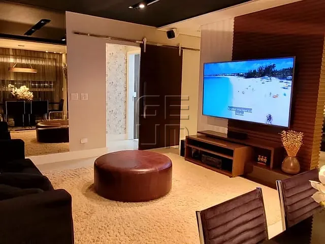 Apartamento com 230m² 3 quartos e 3 banheiros, à venda, no bairro Bela Suiça em Londrina