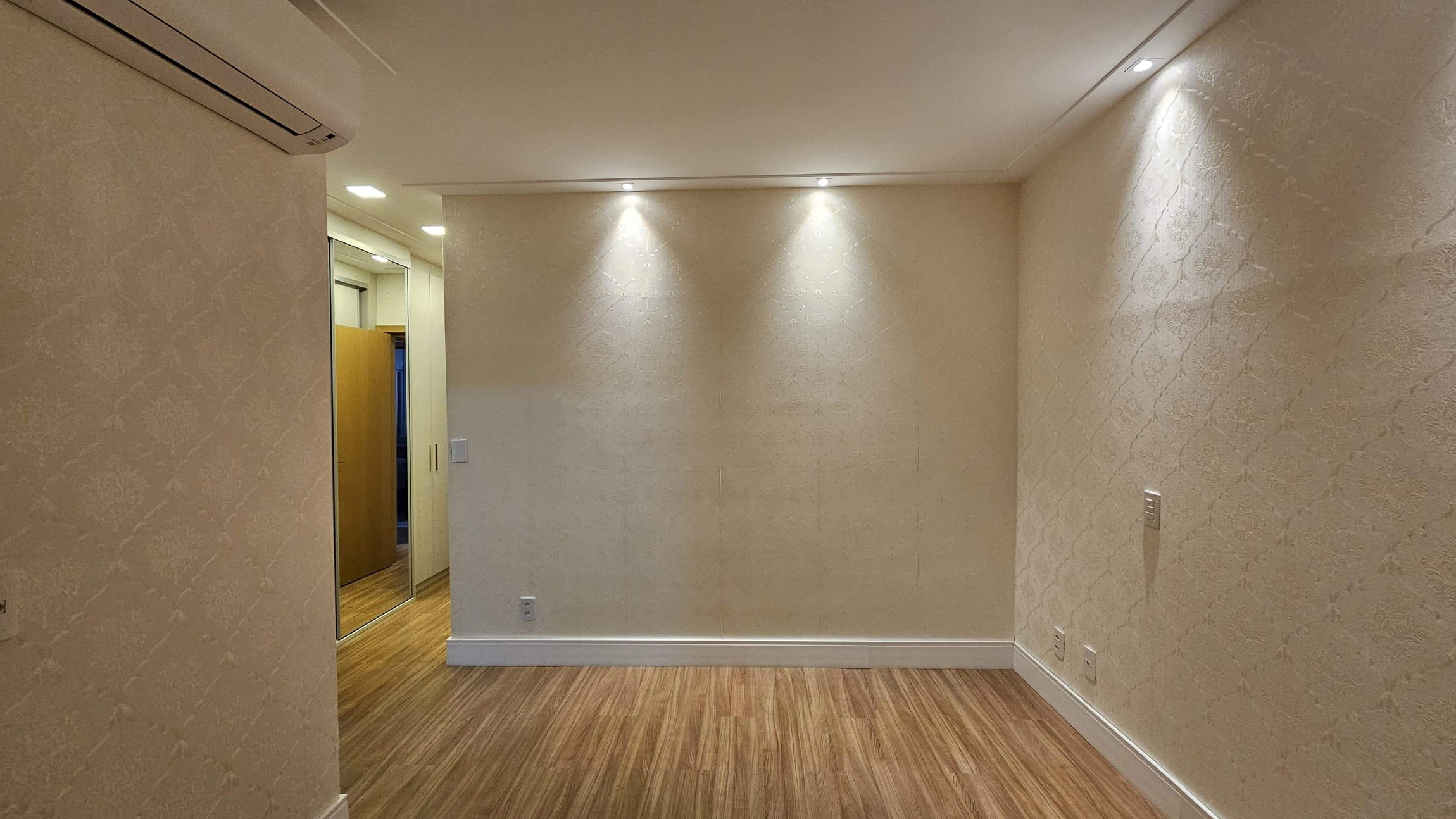 Apartamento, 3 quartos, 130 m² - Foto 11