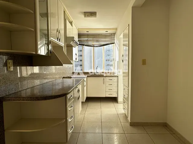 Apartamento com 124m² 2 quartos e 1 banheiro, à venda, no bairro Centro em Ponta Grossa
