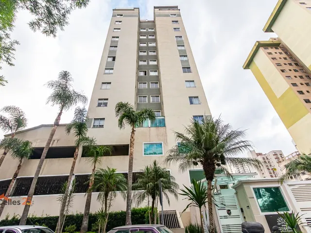 Apartamento 3 quartos e 2 banheiros, para alugar, no bairro Água Verde em Curitiba