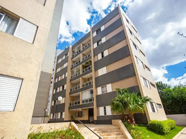Apartamento 3 quartos e 2 banheiros, para alugar, no bairro Alto da Glória em Curitiba