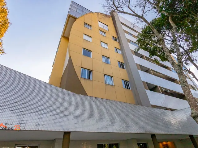 Apartamento 3 quartos e 3 banheiros, para alugar, no bairro Santa Felicidade em Curitiba