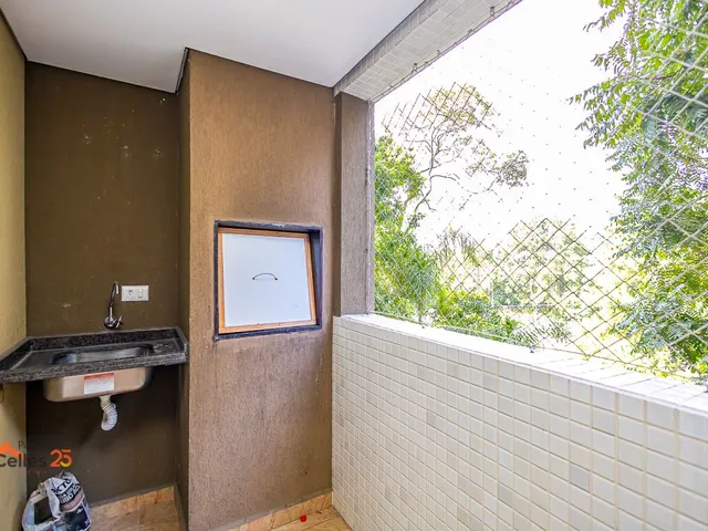 Apartamento 3 quartos e 3 banheiros, para alugar, no bairro Santa Felicidade em Curitiba