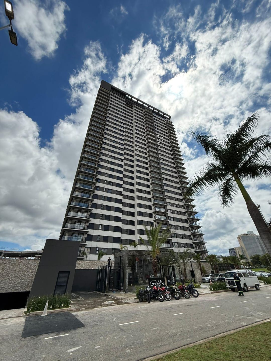 Apartamento em Alphagran Alphaville — foto 1