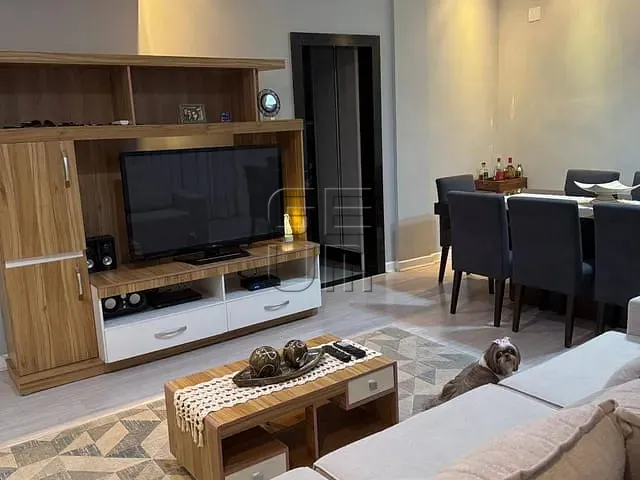 Apartamento 4 quartos e 2 banheiros, à venda, no bairro Centro em Londrina