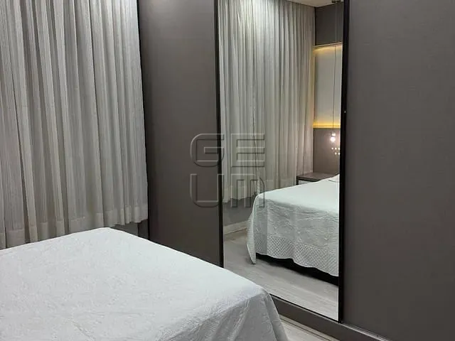 Apartamento 4 quartos e 2 banheiros, à venda, no bairro Centro em Londrina