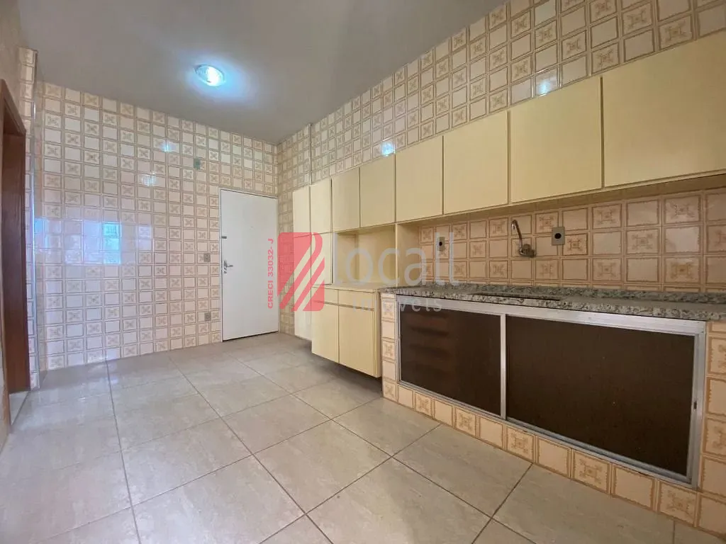Apartamento com 2 quartos para aluguel, 70m² — foto 1 de 10