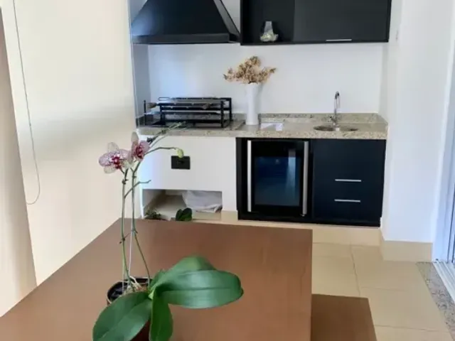 Apartamento com 120m² 3 quartos e 2 banheiros, à venda, no bairro Vila Olímpia em São Paulo