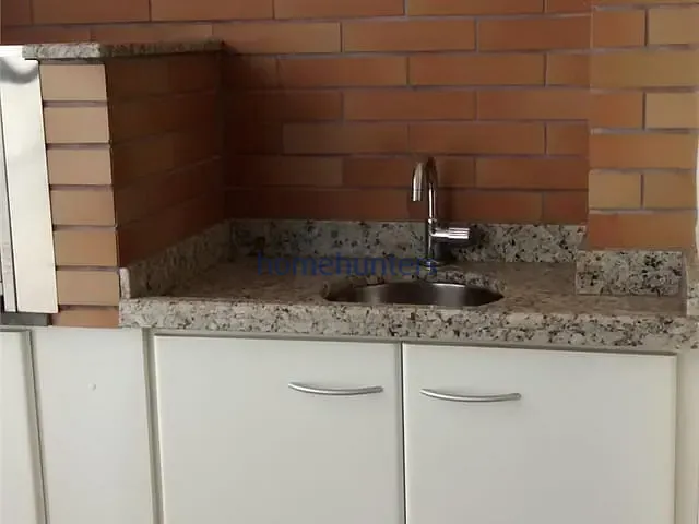 Apartamento com 70m² 2 quartos e 2 banheiros, para alugar, no bairro Centro em Campinas