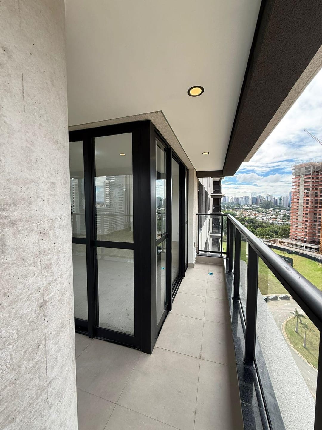 Apartamento em Alphagran Alphaville — foto 2