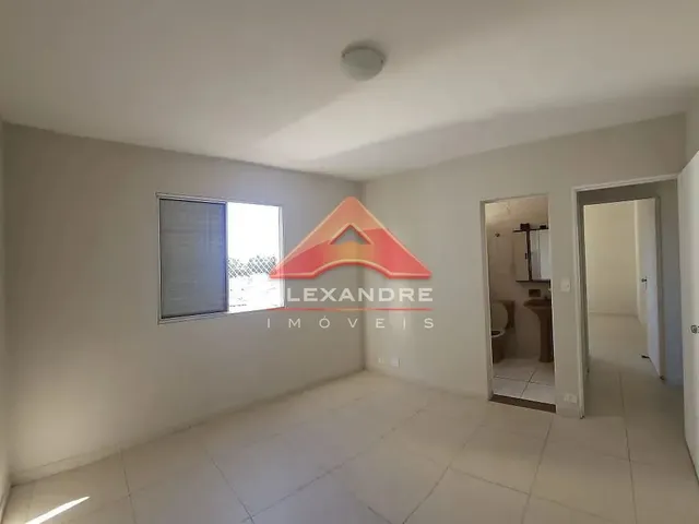 Apartamento com 92m² 3 quartos e 1 banheiro, à venda, no bairro Jardim Ismênia em São José Dos Campos
