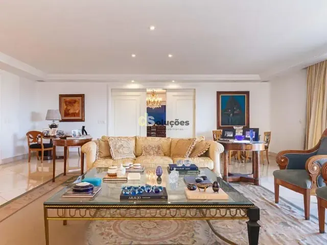 Apartamento 4 quartos e 6 banheiros, à venda, no bairro Higienópolis em São Paulo