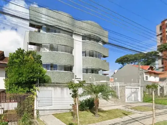Apartamento 3 quartos e 2 banheiros, à venda, no bairro Capão Raso em Curitiba