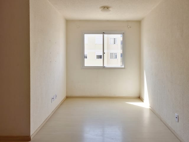 Apartamento com 57m² 2 quartos e 1 banheiro, à venda, no bairro Fragata em Pelotas