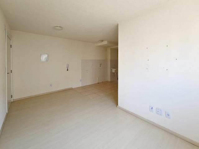Apartamento com 57m² 2 quartos e 1 banheiro, à venda, no bairro Fragata em Pelotas