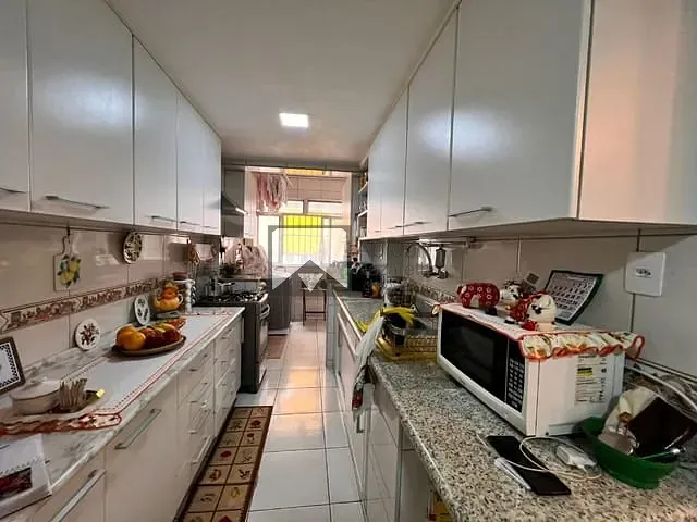 Apartamento com 135m² 3 quartos e 1 banheiro, à venda, no bairro Icaraí em Niterói