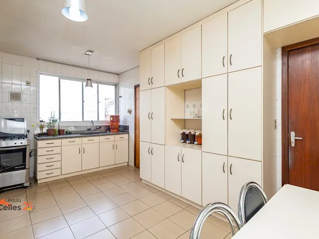 Apartamento 3 quartos e 3 banheiros, à venda, no bairro Mercês em Curitiba