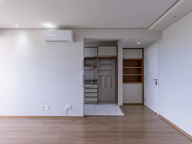 Apartamento 3 quartos e 2 banheiros, à venda, no bairro Gleba Fazenda Palhano em Londrina