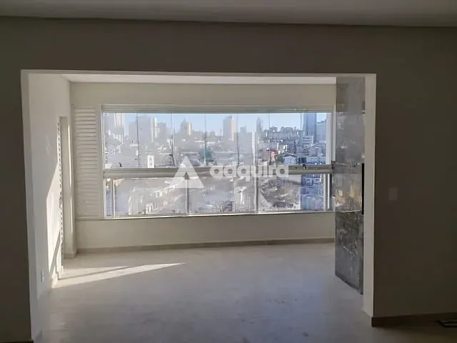 Apartamento com 266m² 3 quartos e 2 banheiros, à venda, no bairro Uvaranas em Ponta Grossa