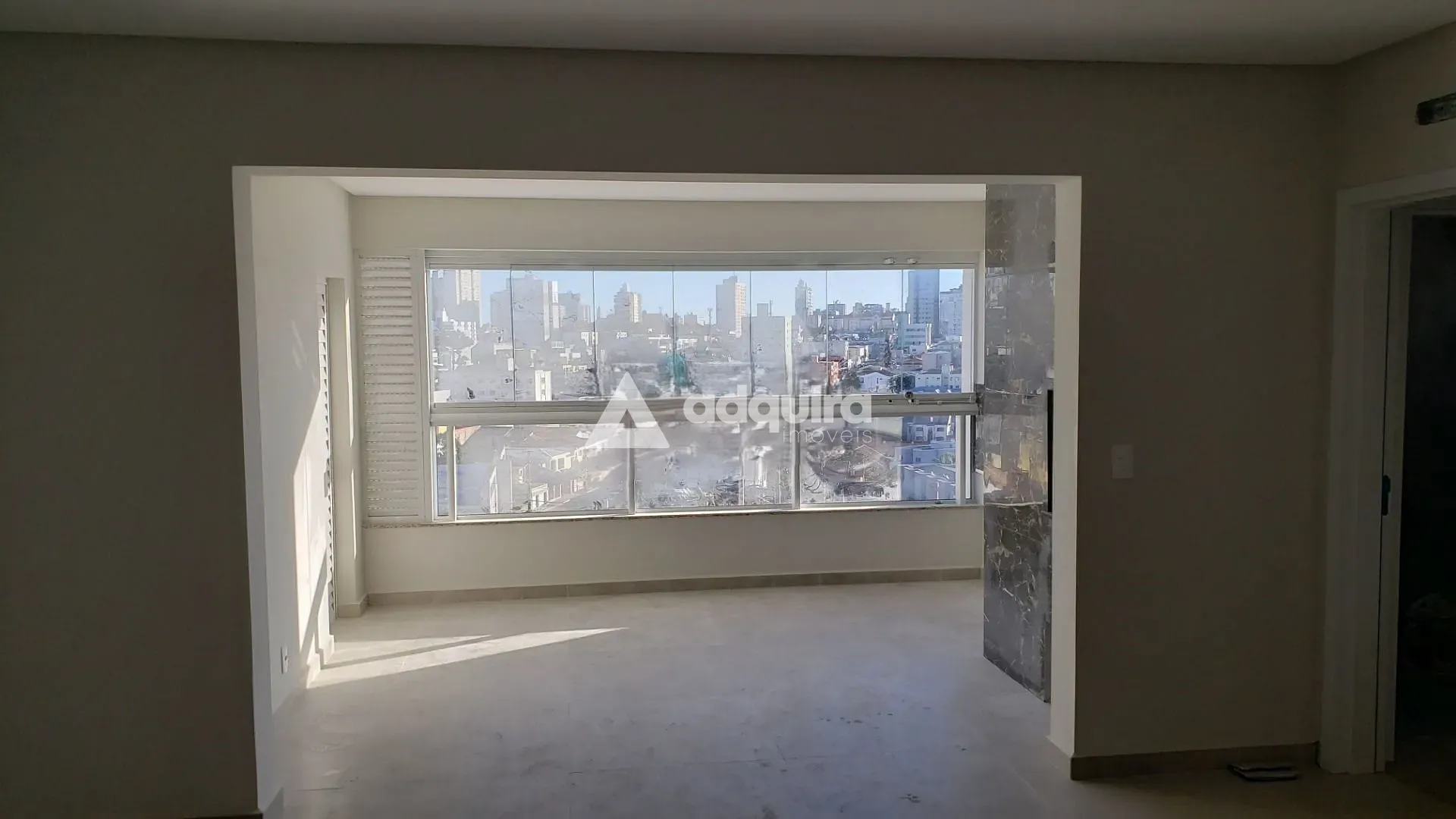 Apartamento, 3 quartos, 133 m² - Foto 2
