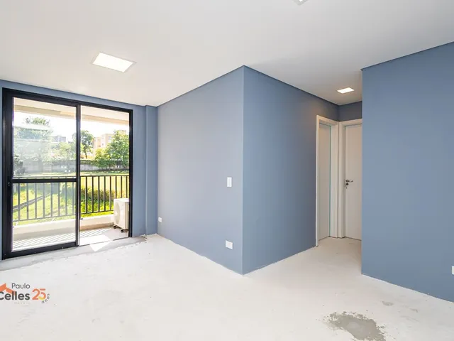Apartamento 2 quartos e 2 banheiros, à venda, no bairro Tingui em Curitiba