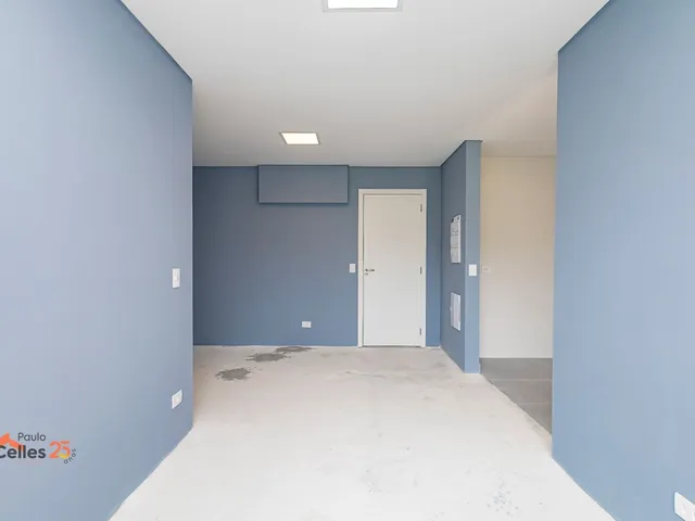 Apartamento 2 quartos e 2 banheiros, à venda, no bairro Tingui em Curitiba