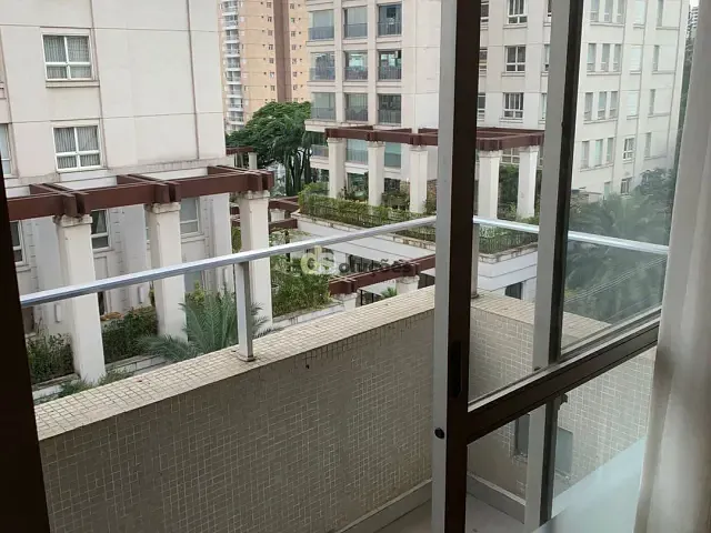 Apartamento 2 quartos e 1 banheiro, para alugar, no bairro Vila Olímpia em São Paulo