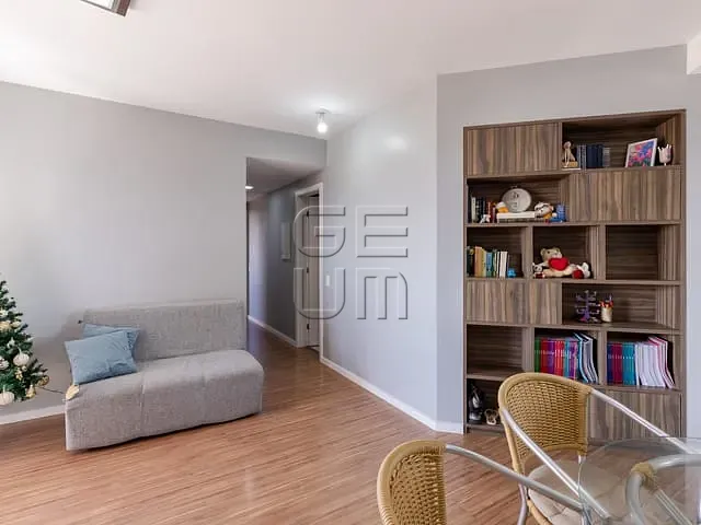 Apartamento 3 quartos e 2 banheiros, à venda, no bairro Andrade em Londrina