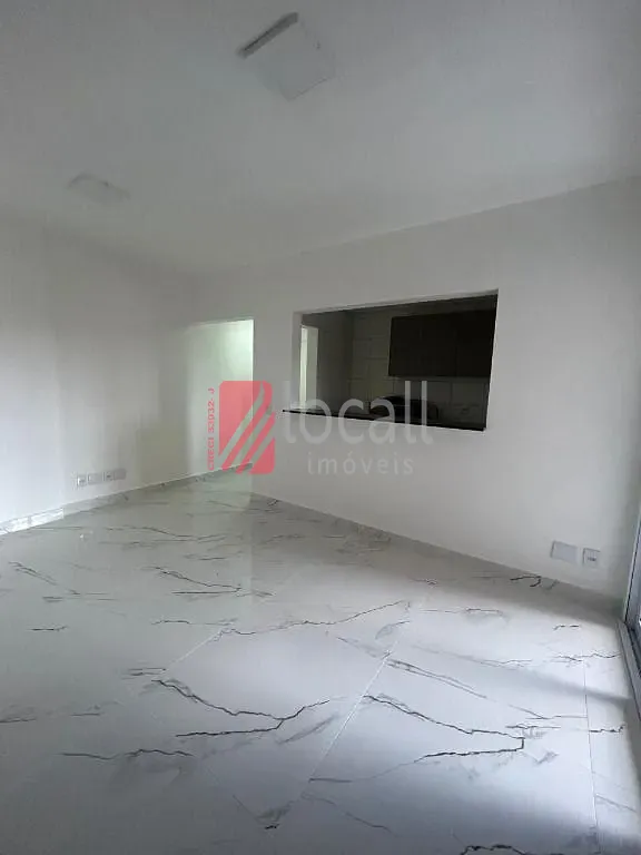 Apartamento com 3 quartos para aluguel, 96m² — foto 1 de 10