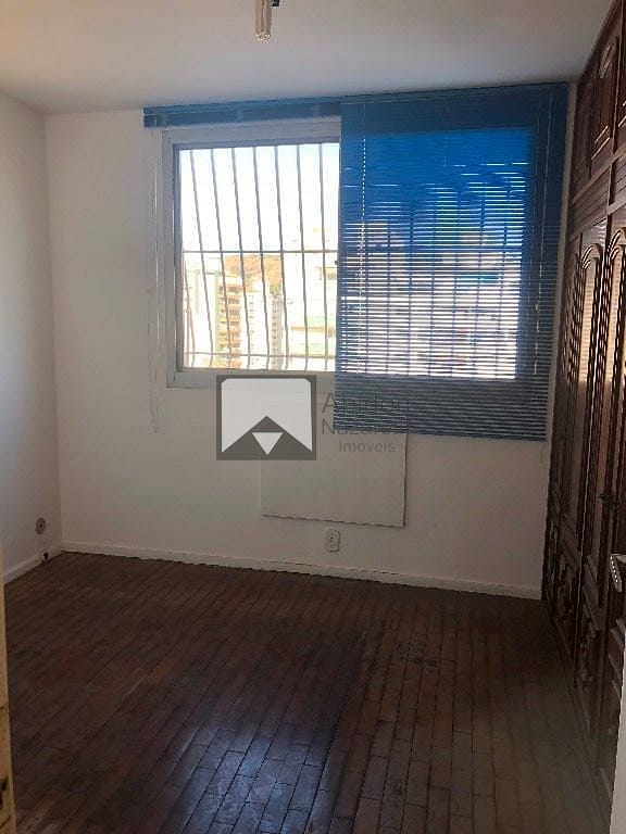 Apartamento à venda com 2 quartos, 80m² - Foto 9
