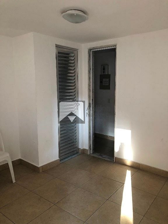 Apartamento à venda com 2 quartos, 80m² - Foto 25