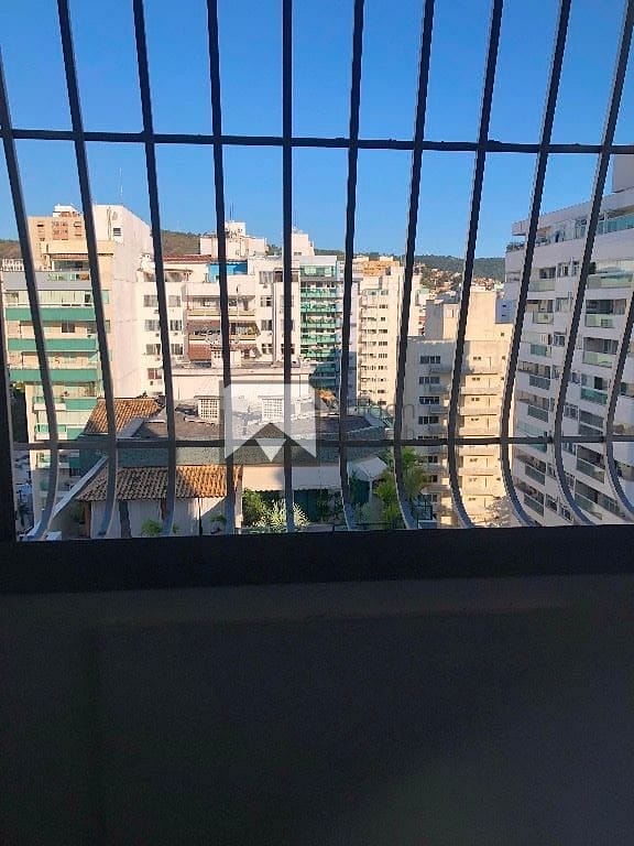 Apartamento à venda com 2 quartos, 80m² - Foto 8
