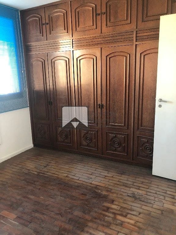 Apartamento à venda com 2 quartos, 80m² - Foto 11