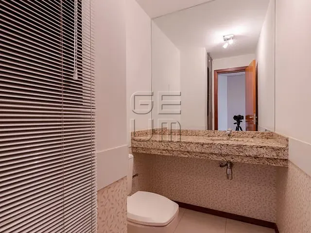 Apartamento com 319m² 3 quartos e 5 banheiros, à venda ou para alugar, no bairro Jardim do Lago em Londrina